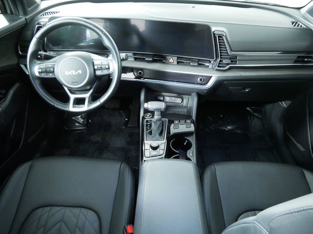 Certified 2023 Kia Sportage X-Line w/ X-Line Premium Package image 18