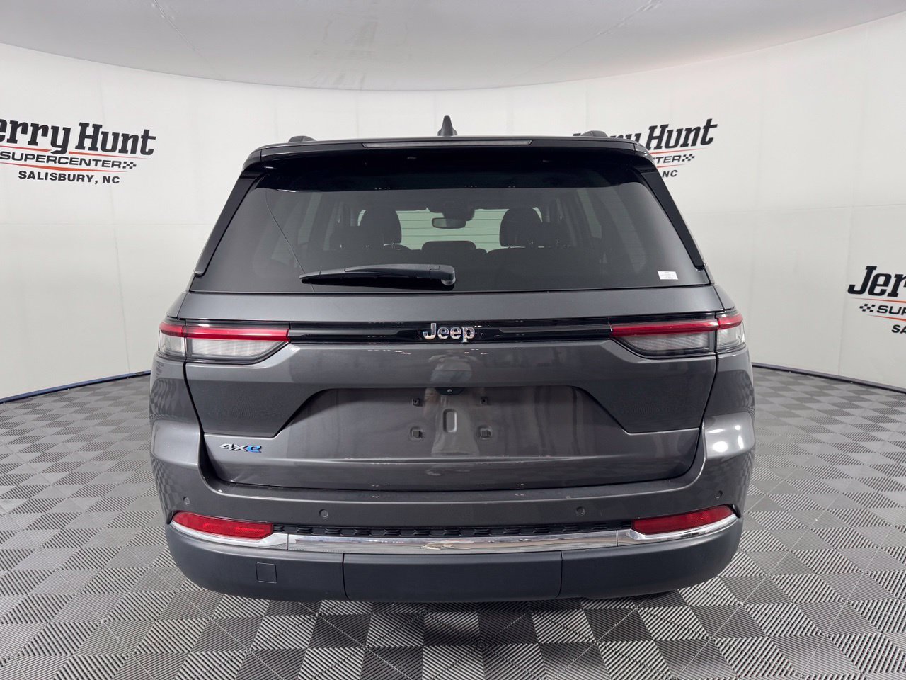 Used 2022 Jeep Grand Cherokee Limited 4xe AWD/4WD image 7