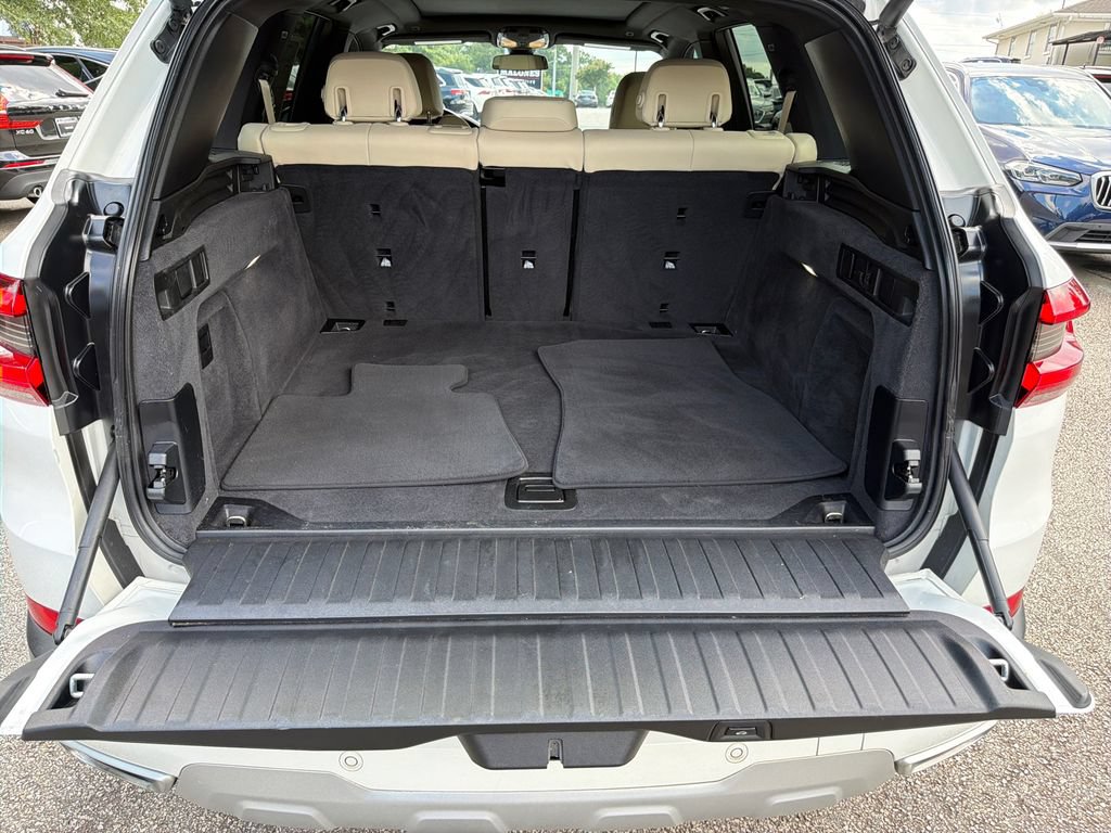 Used 2020 BMW X5 sDrive40i w/ Premium Package RWD image 18
