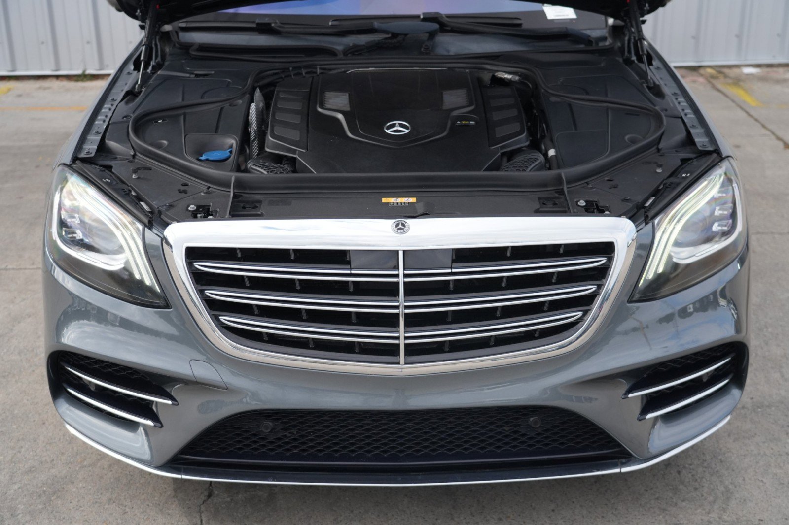Used 2018 Mercedes-Benz S 560 Sedan image 7