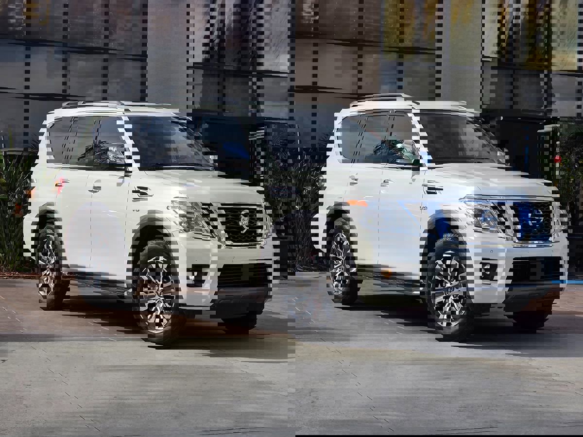 Used 2019 Nissan Armada SL w/ Premium Package image 3