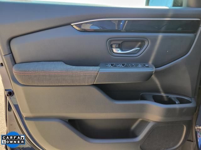Used 2023 Honda Pilot Sport image 16