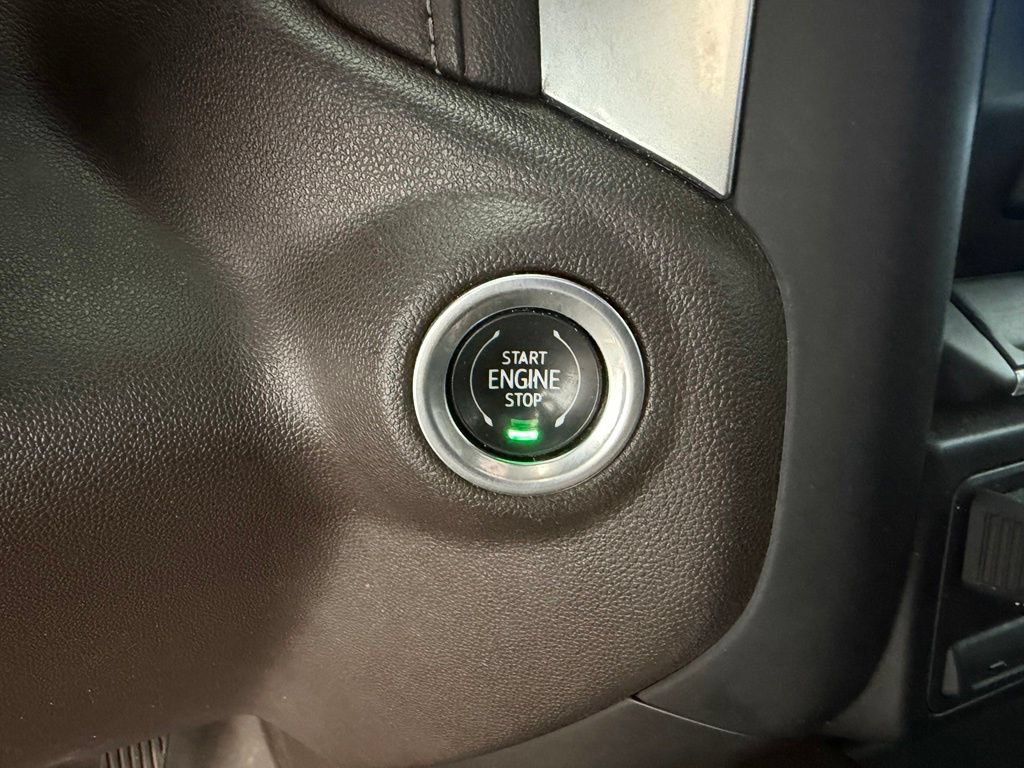 Used 2021 Chevrolet Silverado 1500 LT Trail Boss w/ Convenience Package II AWD/4WD image 49