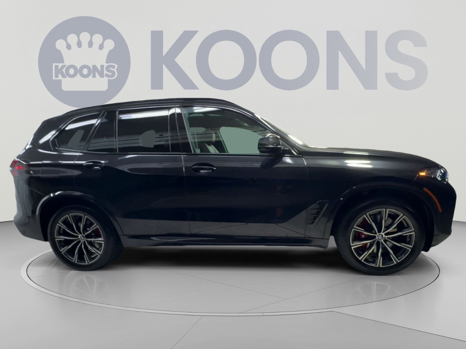 Used 2024 BMW X5 xDrive40i w/ M Sport Package AWD/4WD image 12
