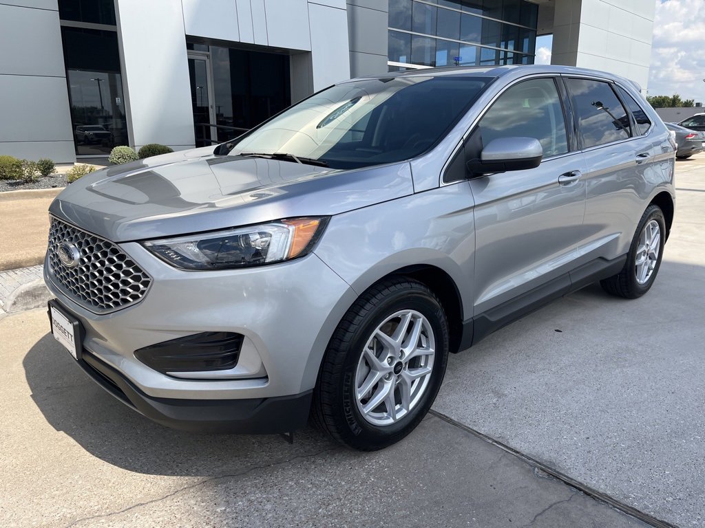 Used 2024 Ford Edge SEL