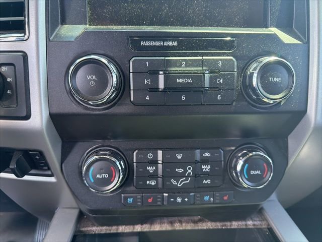 Used 2019 Ford F250 Lariat w/ Lariat Ultimate Package image 17