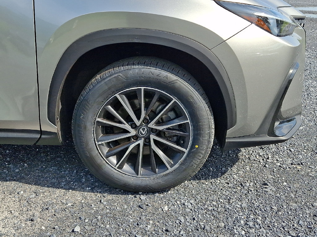 Used 2024 Lexus NX 350 AWD image 11