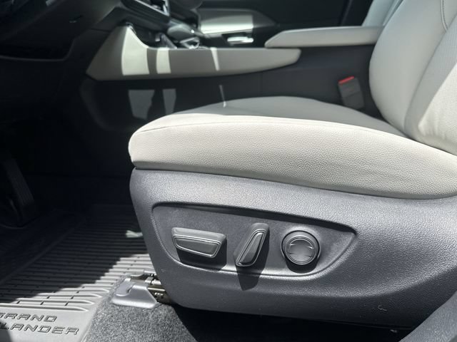 New 2026 Toyota Grand Highlander AWD image 16