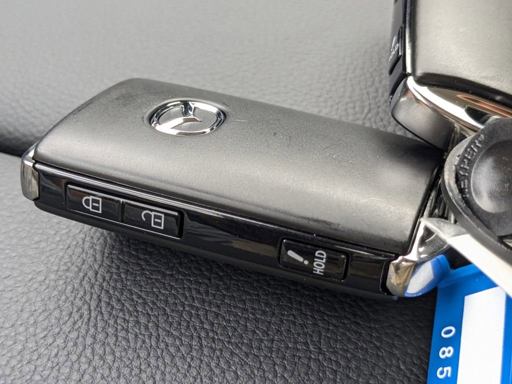 Used 2025 MAZDA CX-50 AWD 2.5 S w/ Cargo Package image 28