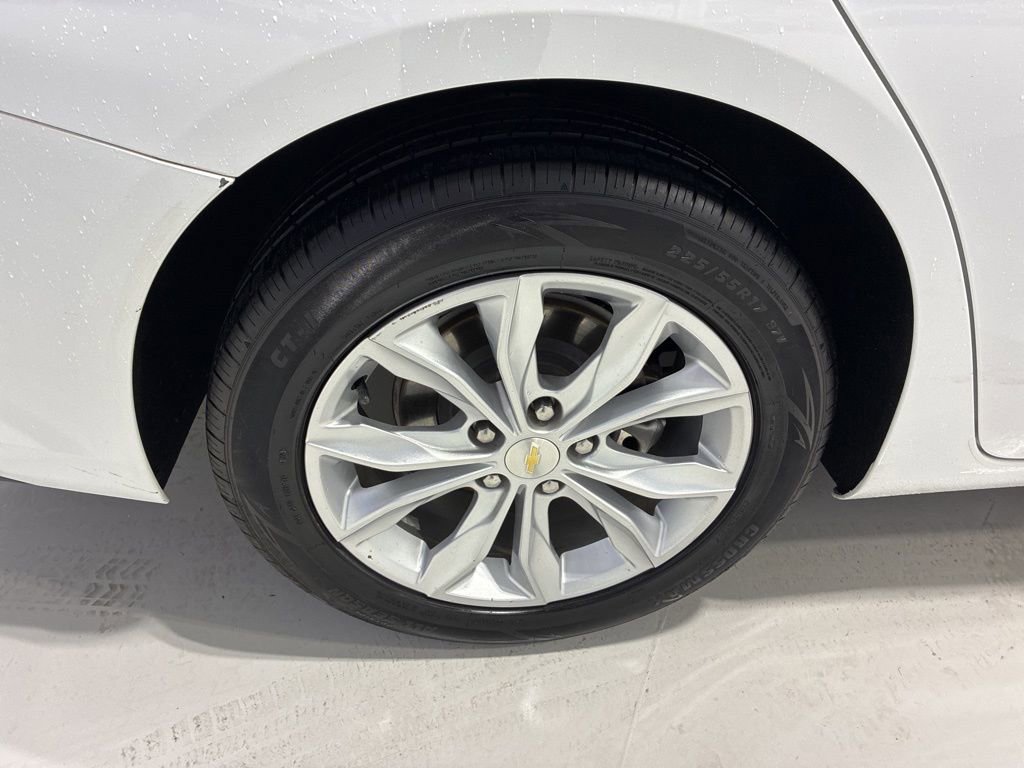 Used 2022 Chevrolet Malibu LT image 7