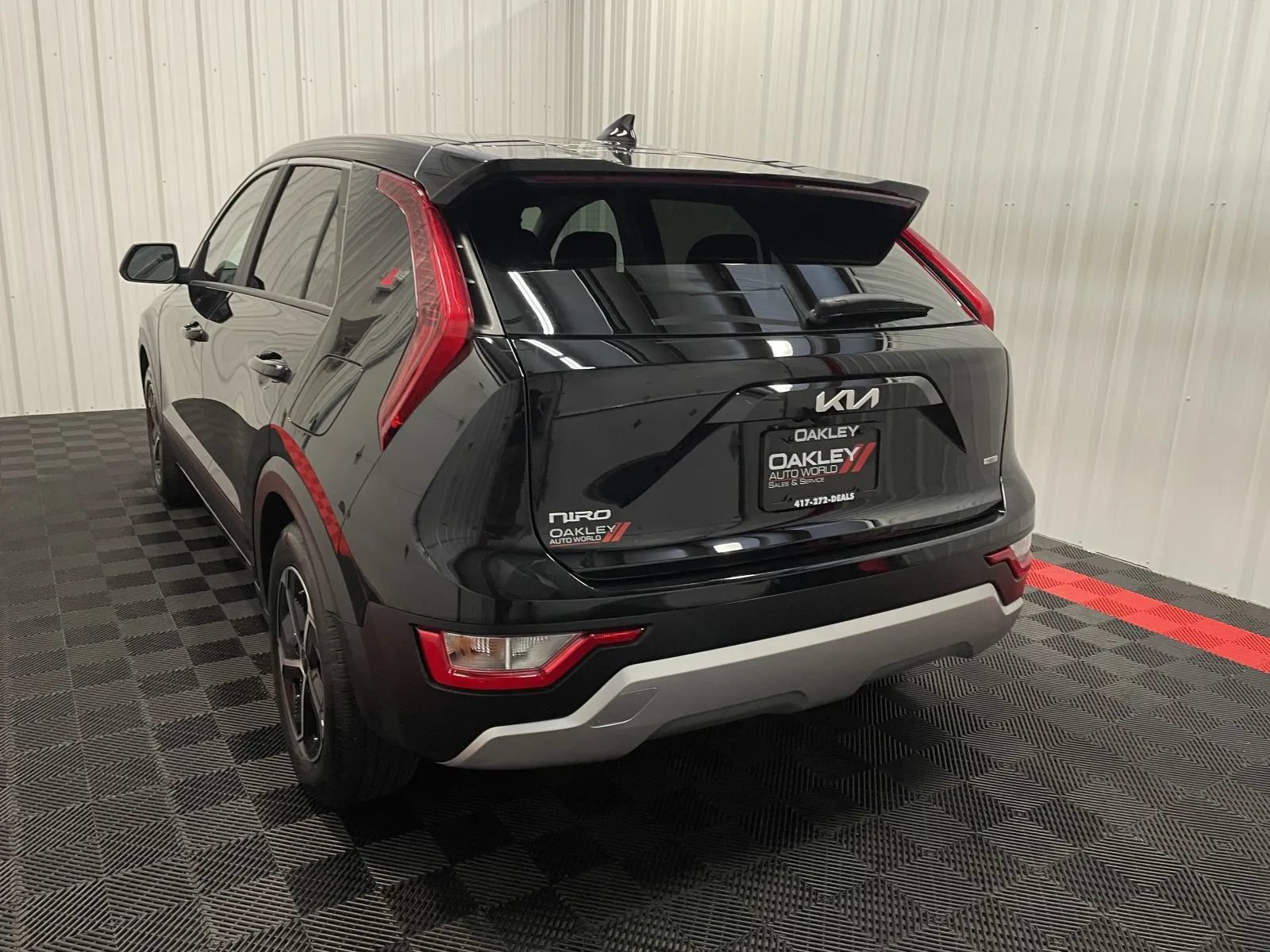 Used 2026 Kia Niro LX FWD image 11
