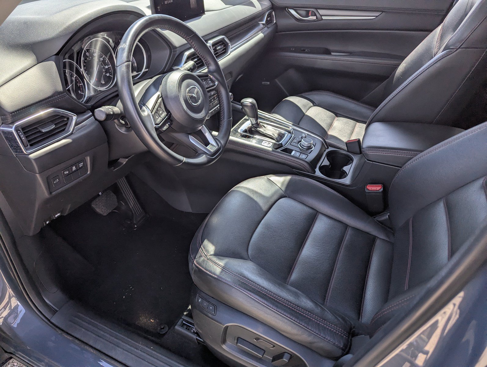 Used 2025 MAZDA CX-5 Carbon Edition AWD/4WD image 9