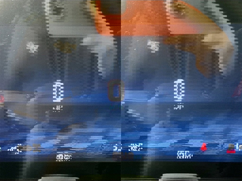 Used 2025 Chevrolet Traverse RS w/ LPO, Floor Liner Package image 6