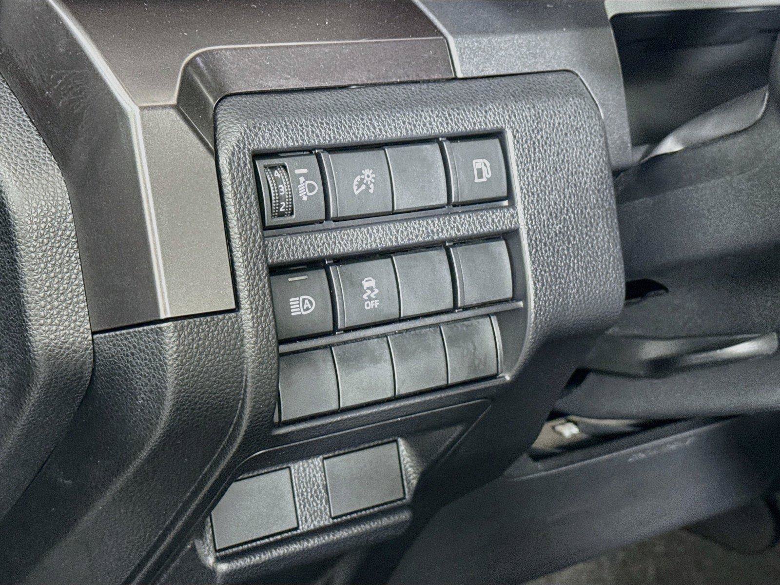 Certified 2025 Toyota 4Runner SR5 AWD/4WD image 15