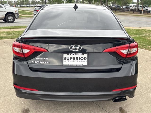 Used 2016 Hyundai Sonata SE FWD image 5