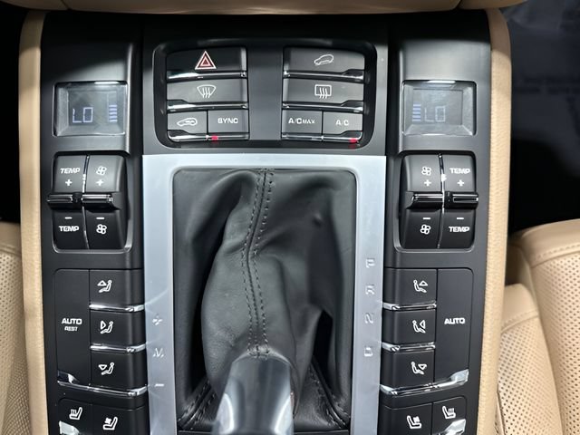 Used 2021 Porsche Macan S AWD/4WD image 25
