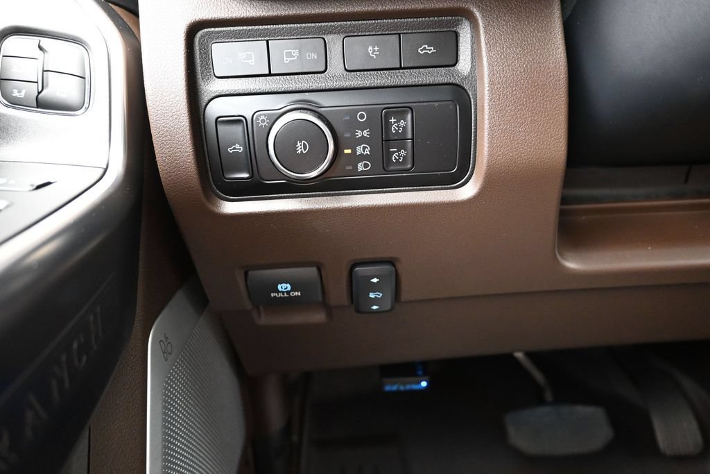 Used 2024 Ford F350 King Ranch w/ Chrome Package AWD/4WD image 24