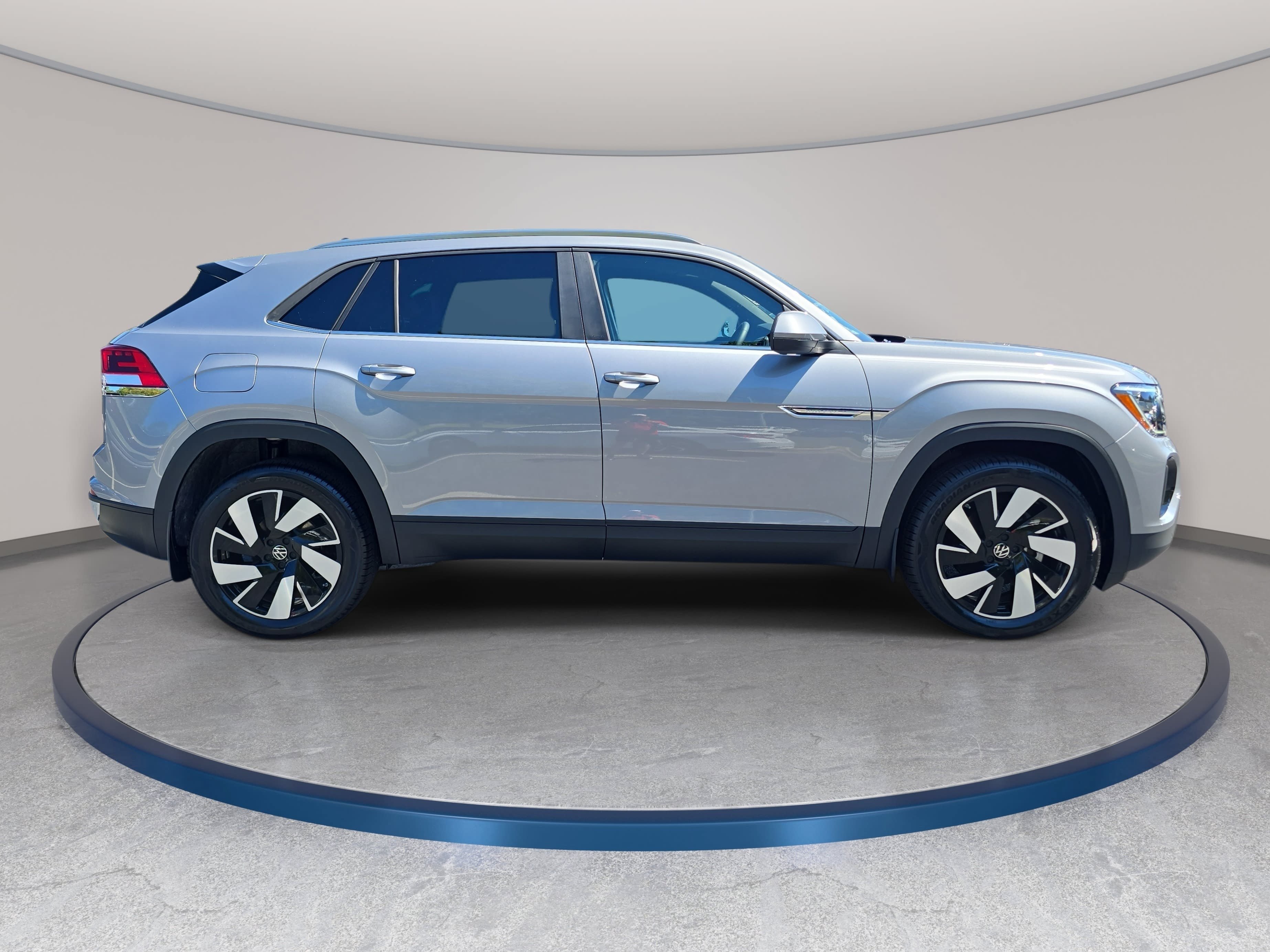 New 2026 Volkswagen Atlas Cross Sport SE AWD/4WD image 4