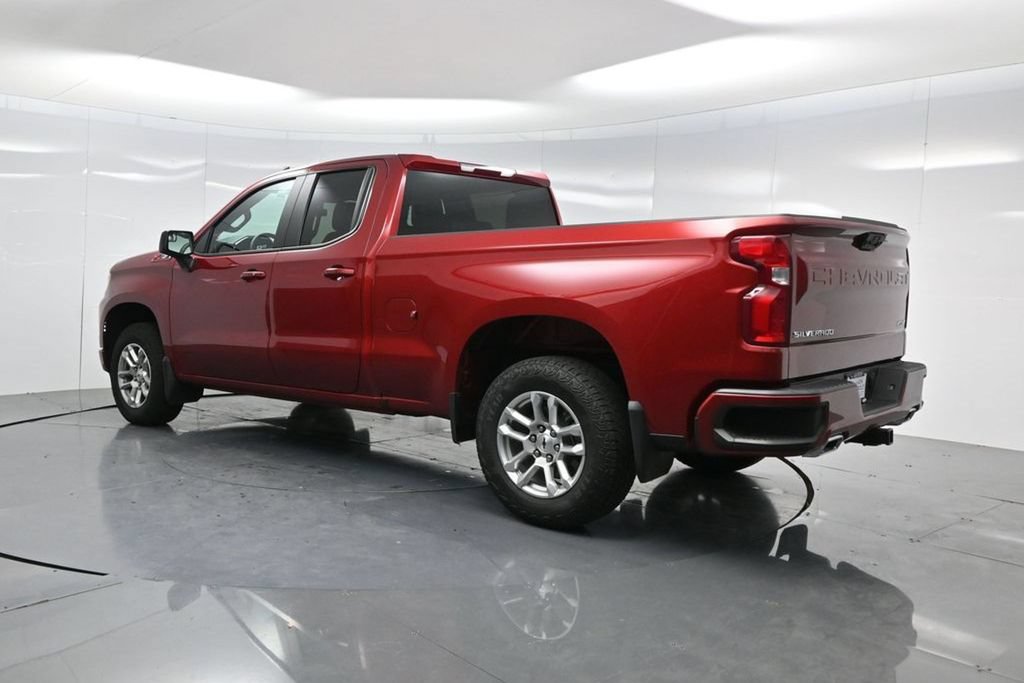 Used 2025 Chevrolet Silverado 1500 RST w/ Z71 Off-Road Package AWD/4WD image 5