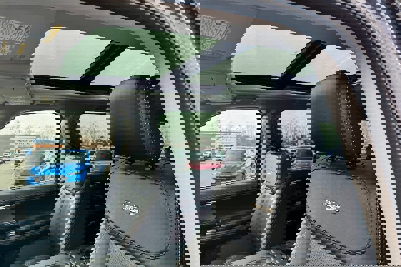 Used 2025 Ford Expedition Max Platinum image 27