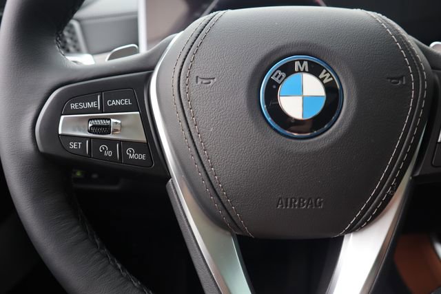 New 2026 BMW X5 xDrive50e w/ Executive Package image 19