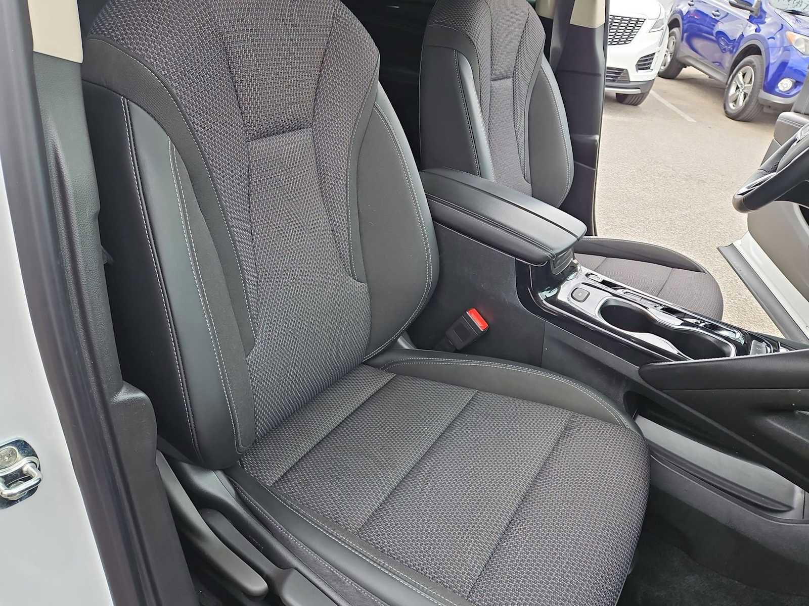 Used 2023 Buick Envision Preferred image 22