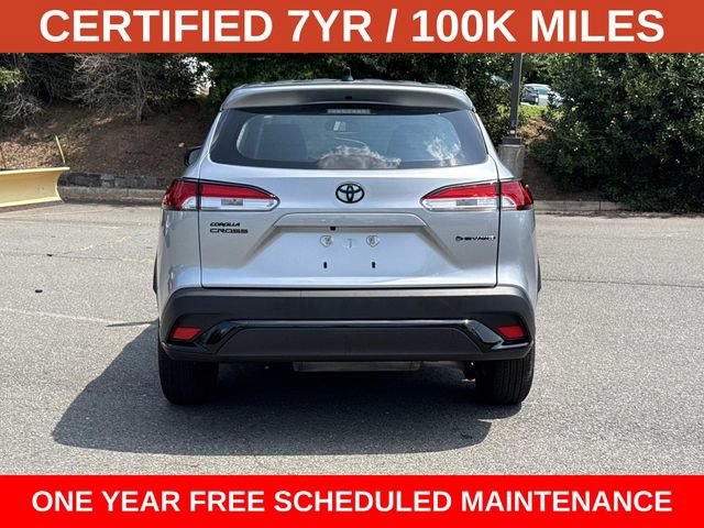 Used 2025 Toyota Corolla Cross AWD Hybrid image 3