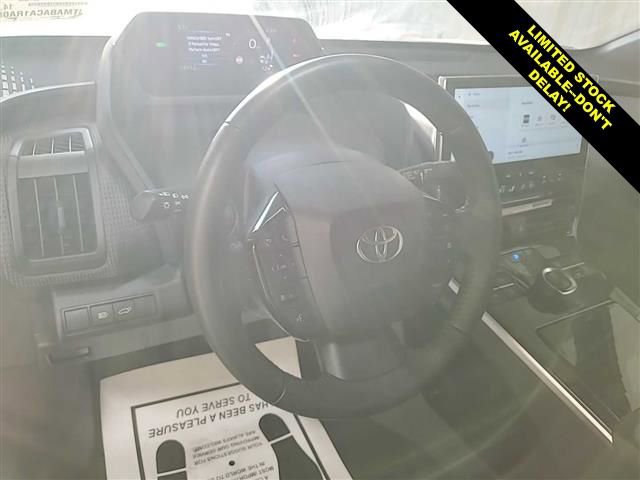 Used 2024 Toyota bZ4X AWD image 6