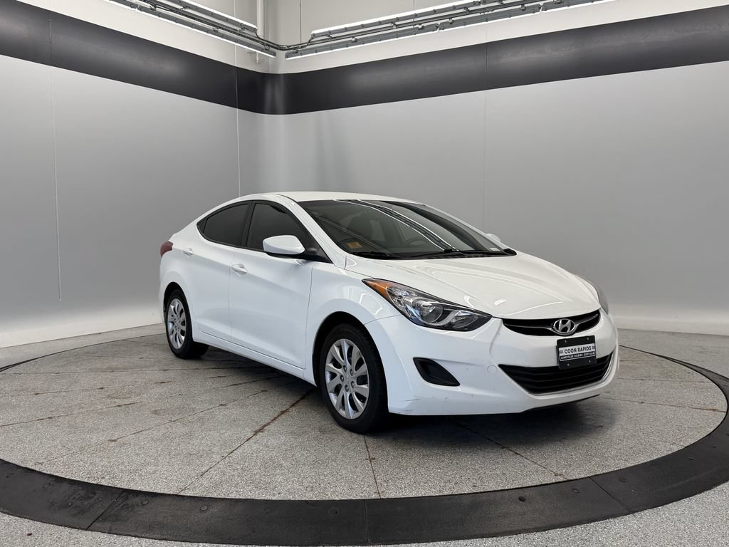 Used 2013 Hyundai Elantra GLS FWD image 9