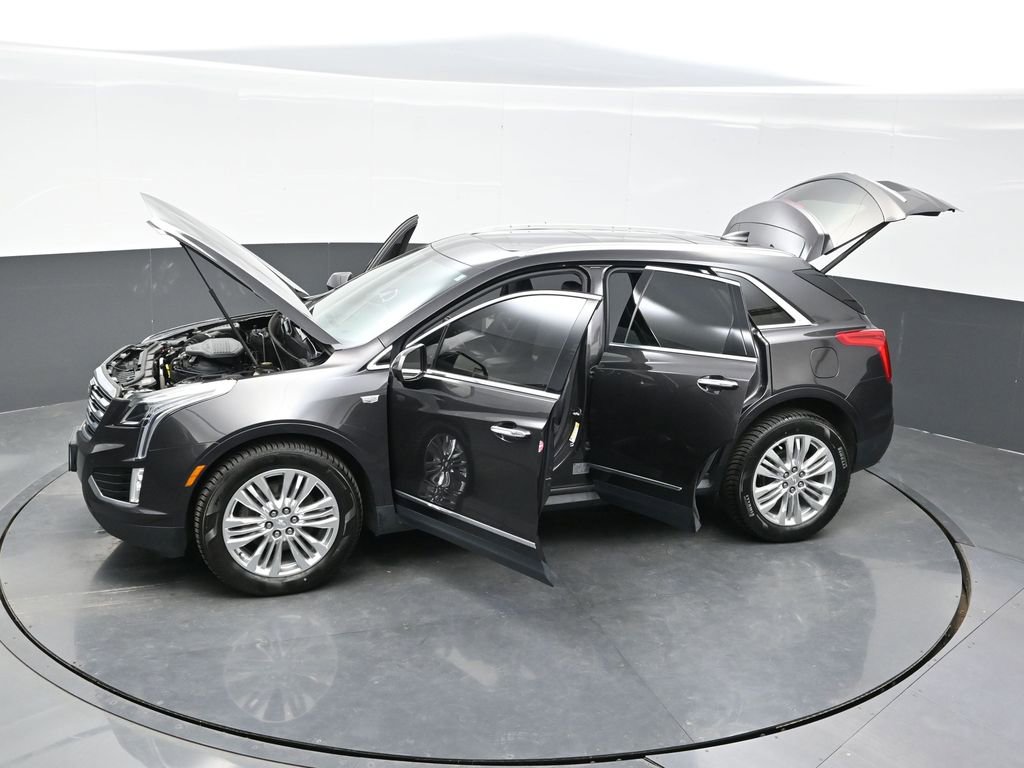 Used 2017 Cadillac XT5 Premium Luxury image 38
