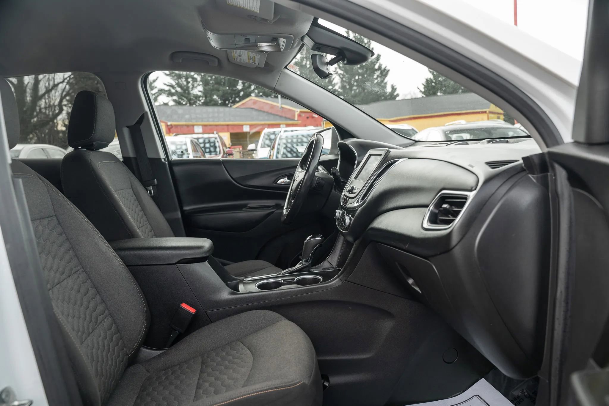 Used 2021 Chevrolet Equinox LT image 12