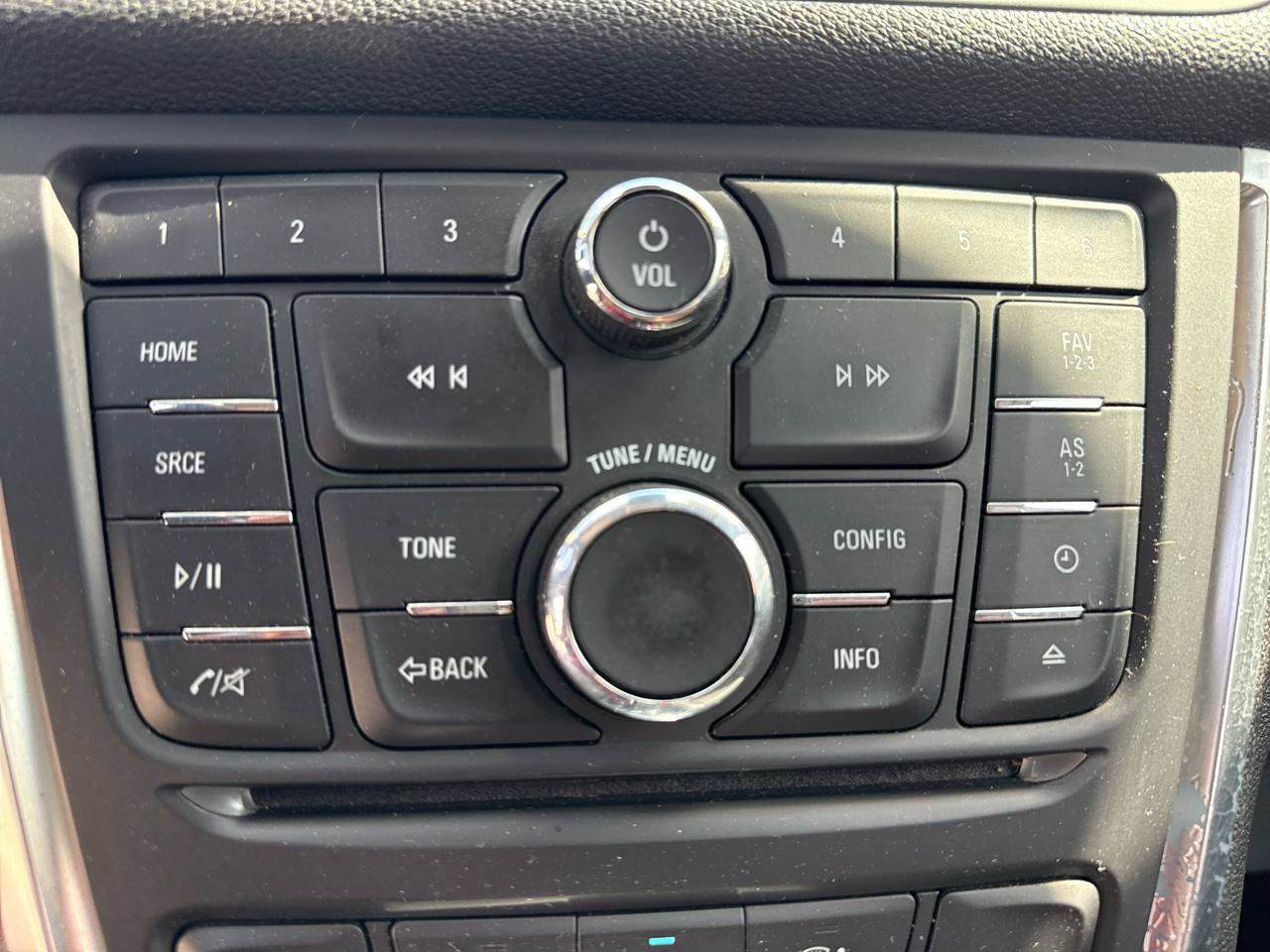 Used 2016 Buick Encore FWD image 46