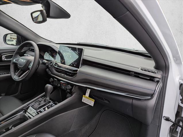 New 2026 Jeep Compass Latitude image 27