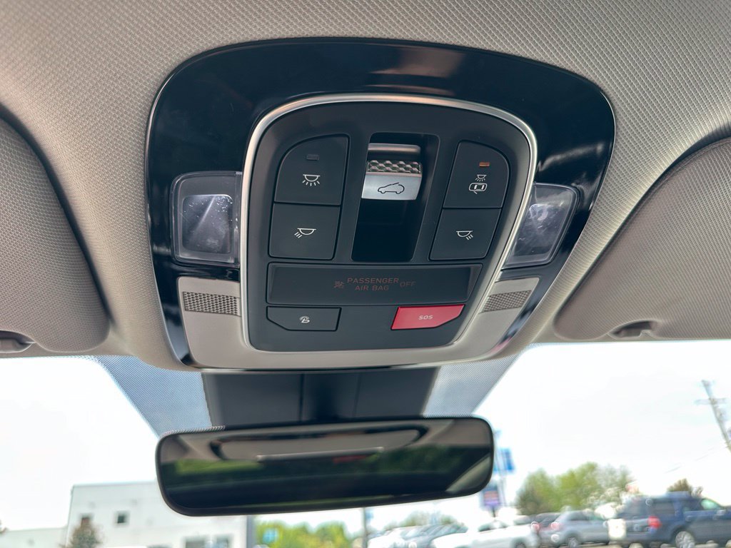 Used 2023 Hyundai Santa Fe SEL w/ Premium Package FWD image 36