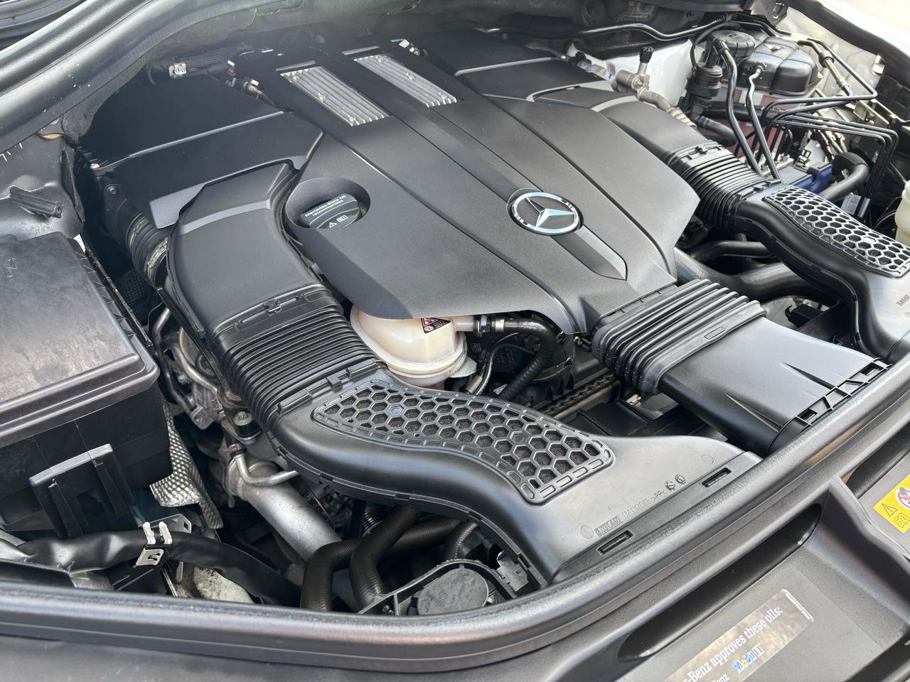 Used 2018 Mercedes-Benz GLS 450 4MATIC image 13