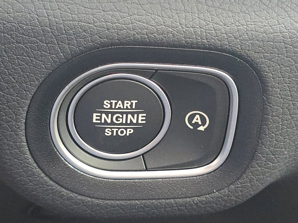 New 2026 Mercedes-Benz GLS 450 4MATIC image 39