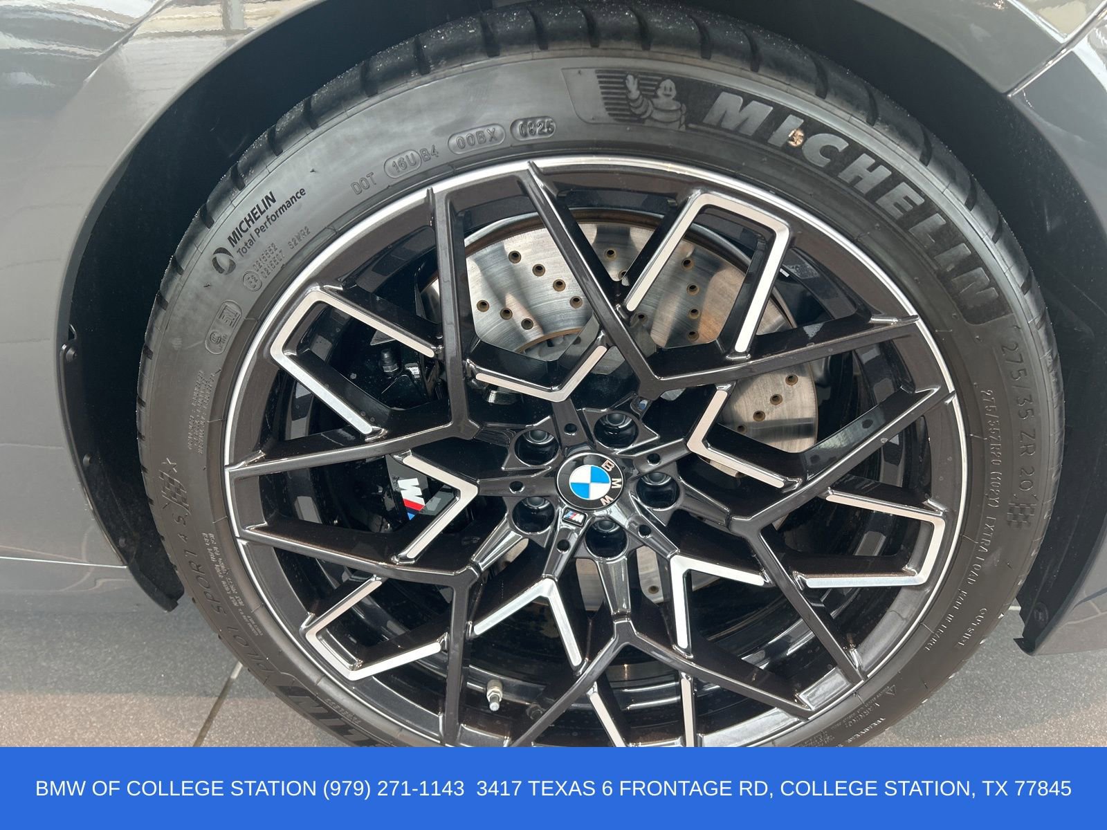 Used 2025 BMW M8 Competition w/ M Carbon Exterior Package AWD/4WD image 15