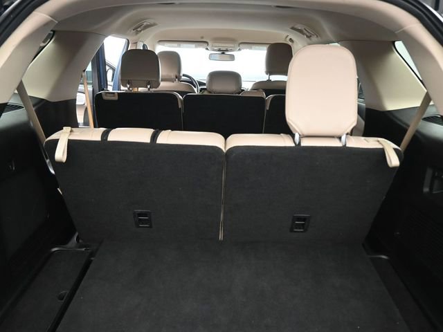 Used 2020 Ford Explorer Limited image 14