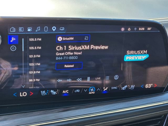 Used 2025 Chevrolet Suburban Premier AWD/4WD image 19
