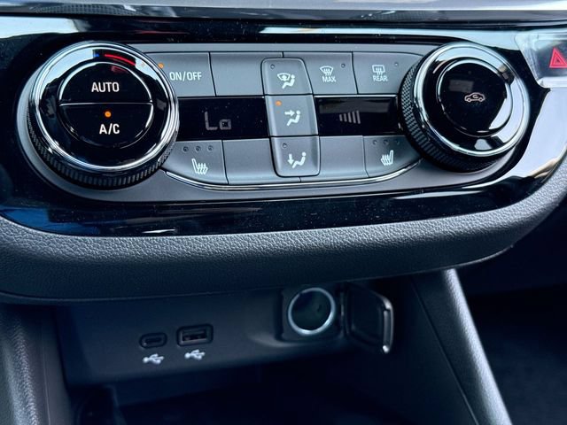 New 2026 Buick Envista Sport Touring w/ Convenience I Package FWD image 18