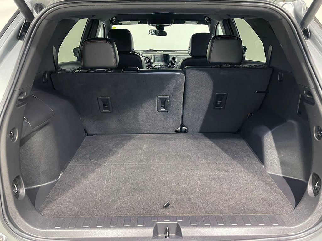 Used 2023 Chevrolet Equinox RS AWD/4WD image 5