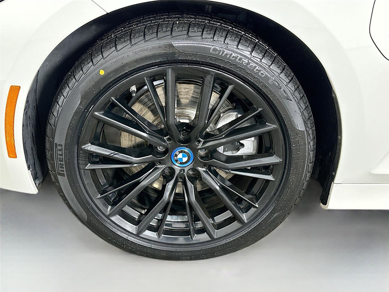 Certified 2023 BMW 330e xDrive w/ Driving Assistance Package image 32