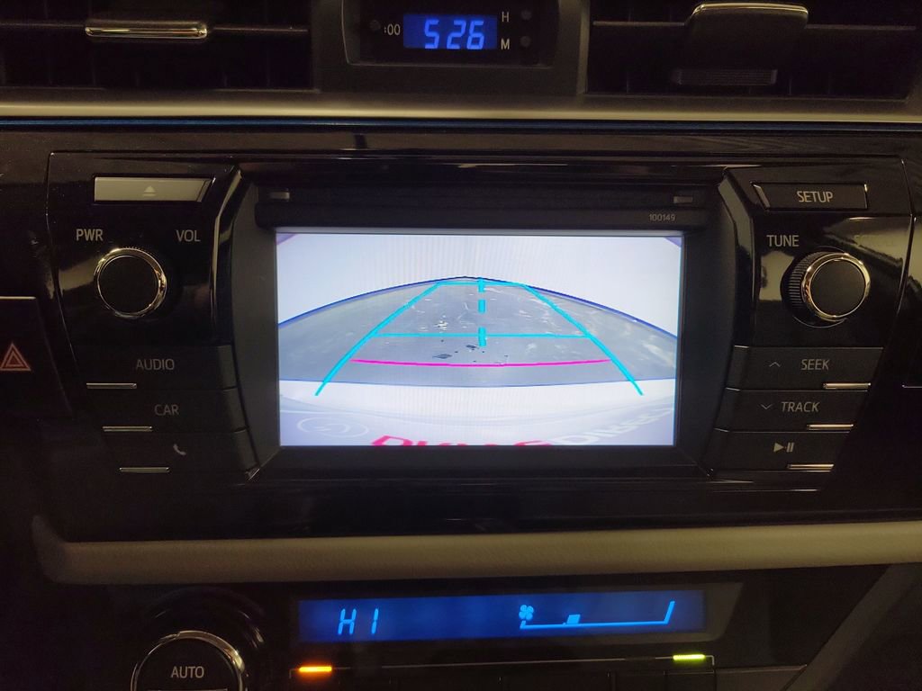 Used 2015 Toyota Corolla LE image 18