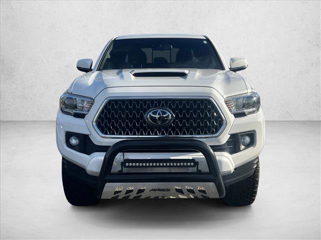 Used 2019 Toyota Tacoma TRD Sport image 2
