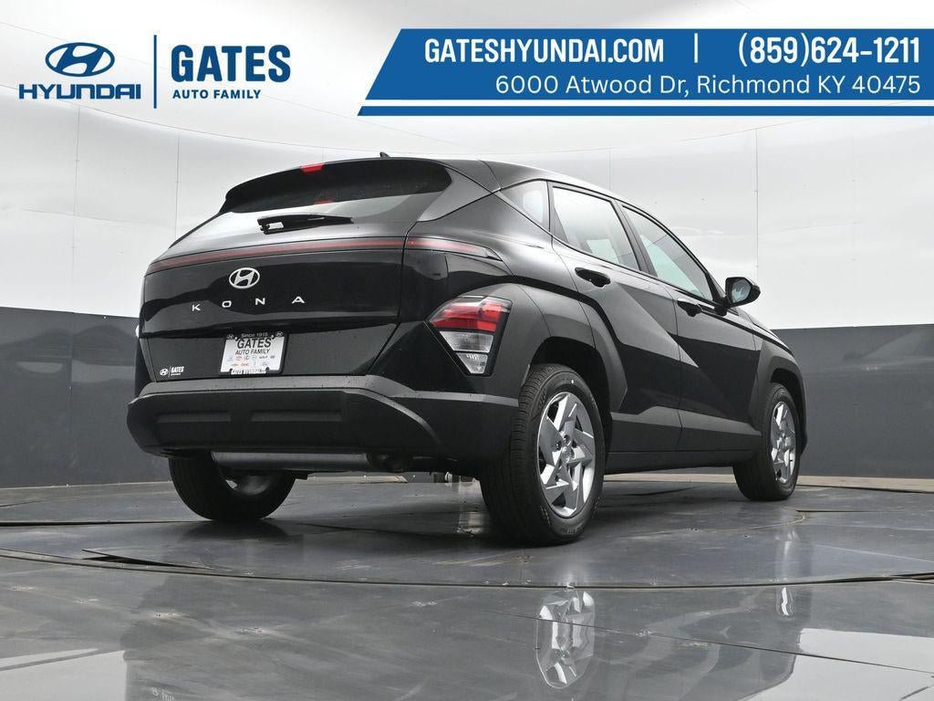 New 2027 Hyundai Kona SE FWD image 34