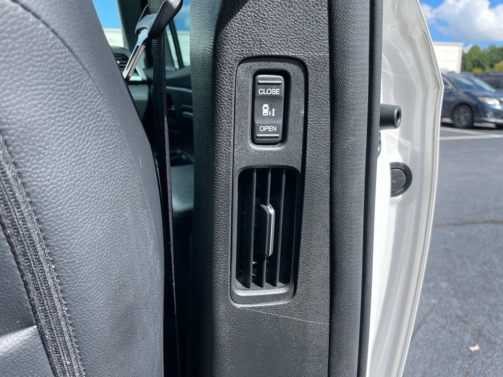 Certified 2024 Honda Odyssey EX-L image 40
