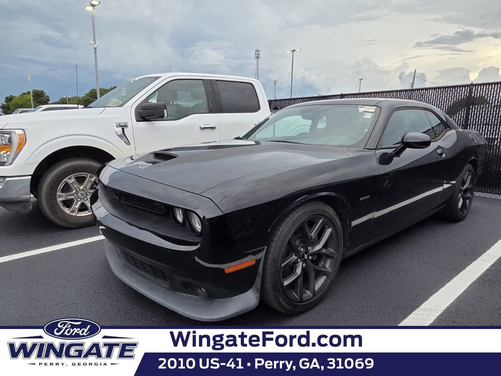 Used 2019 Dodge Challenger R/T w/ Blacktop Package