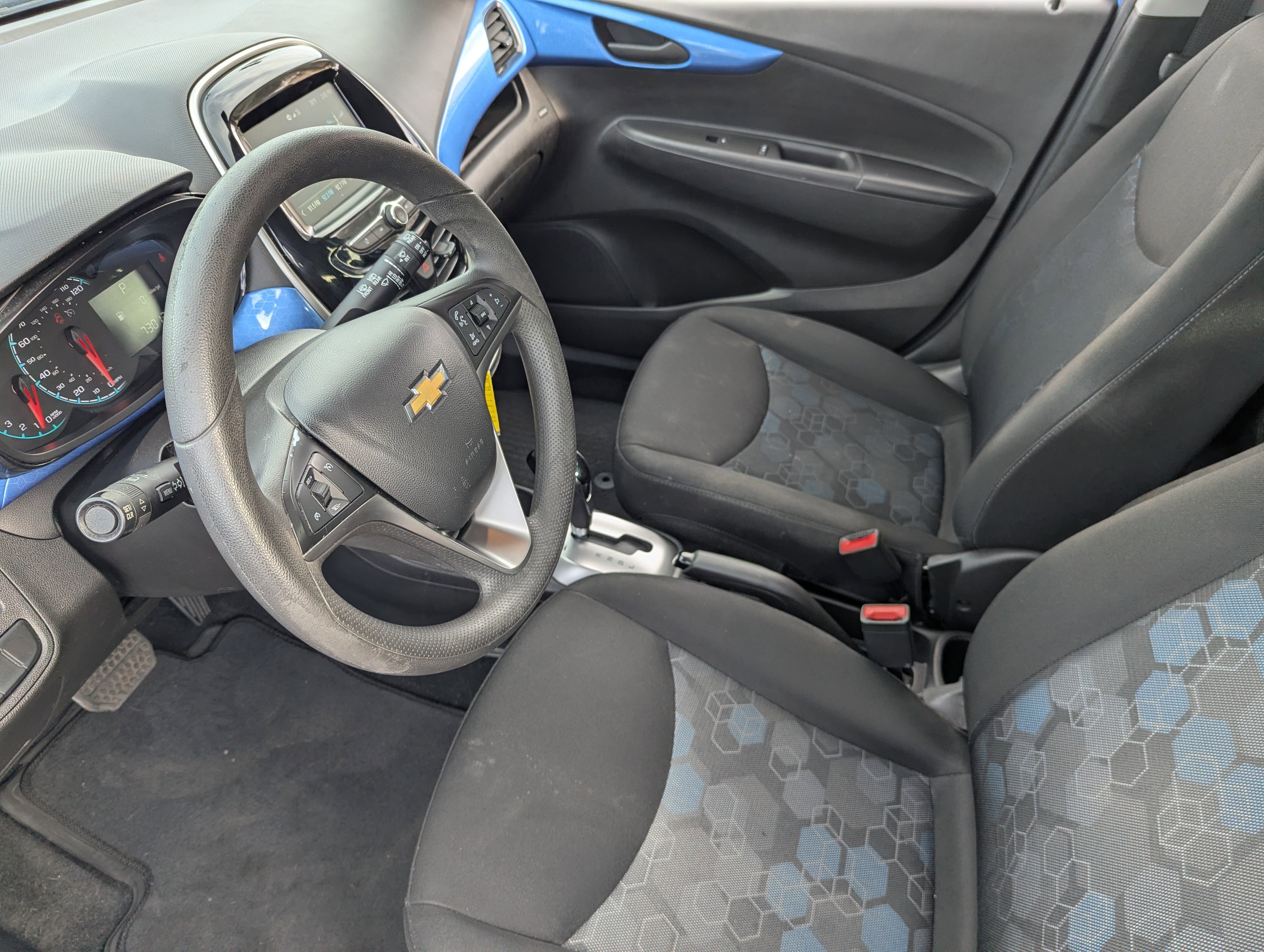 Used 2018 Chevrolet Spark LT image 19