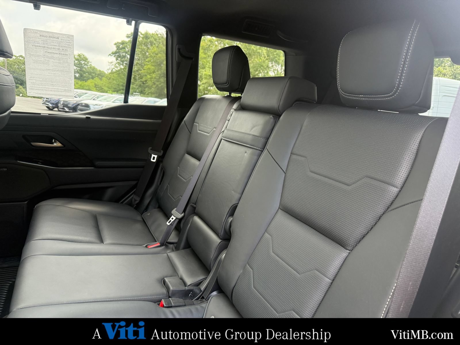 Used 2024 Lexus GX 550 w/ Accessory Package (2T) AWD/4WD image 22