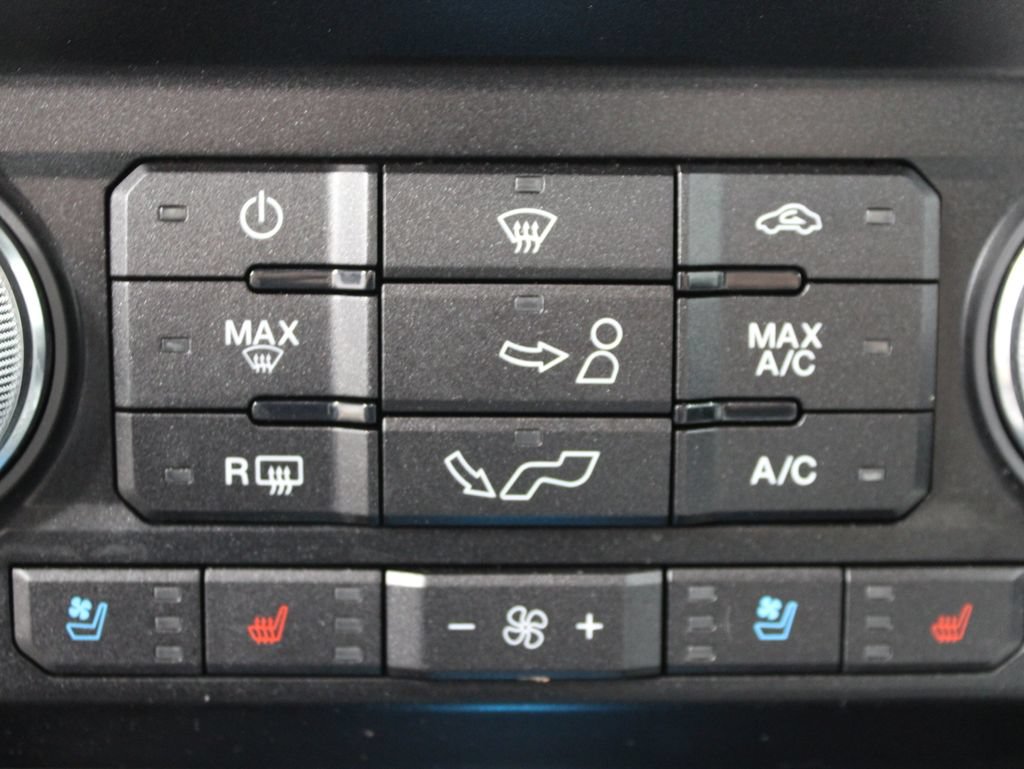 Used 2019 Ford F150 Lariat w/ Equipment Group 502A Luxury AWD/4WD image 71